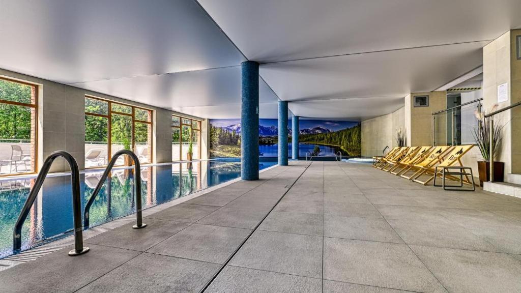 Royal Prestige Collection Z Prywatnym Jacuzzi - Stone Hill Resort Z Basenem I Saunami Шклярска Поремба Екстериор снимка
