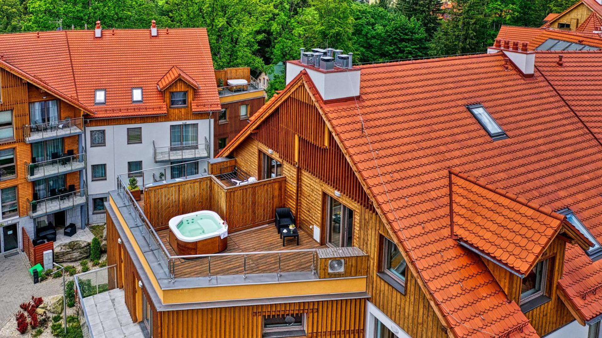 Royal Prestige Collection Z Prywatnym Jacuzzi - Stone Hill Resort Z Basenem I Saunami Шклярска Поремба Екстериор снимка